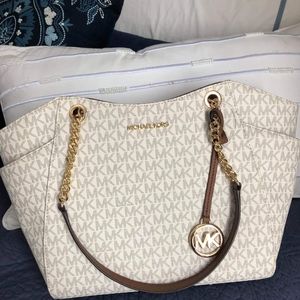 Michael Kors handbag